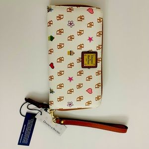 Dooney & Bourke Gretta Novelty Zip Around. Wallet